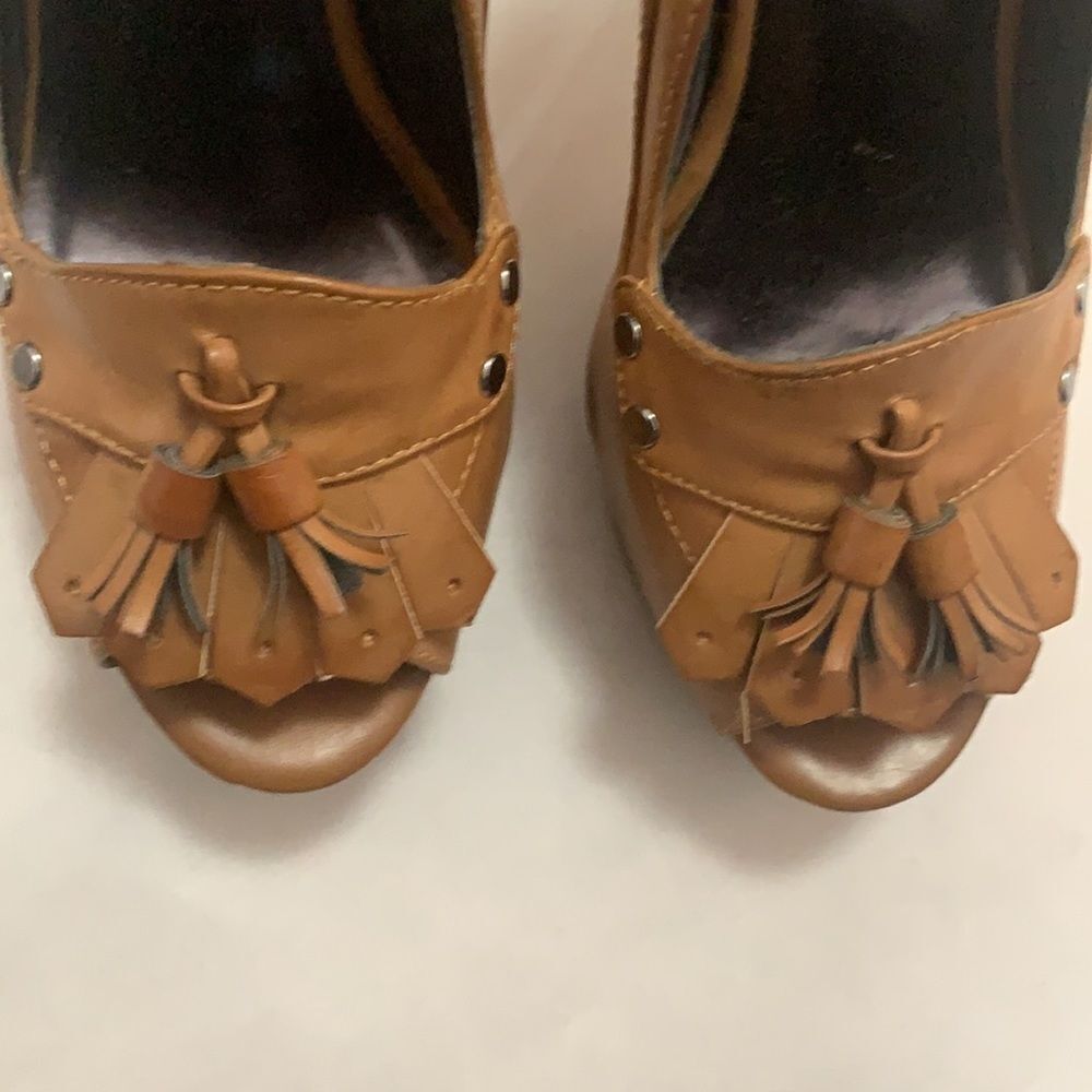 SIMPLY VERA VERA WANG TASSEL SHOES SZ 7.5M - Picture 5 of 6